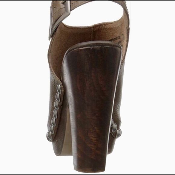 Brown Leather Studded High Heel Clogs Shoes NEW - Picture 3 of 5